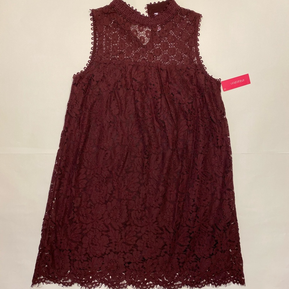 New Burgundy Floral Lace Dress (Medium)